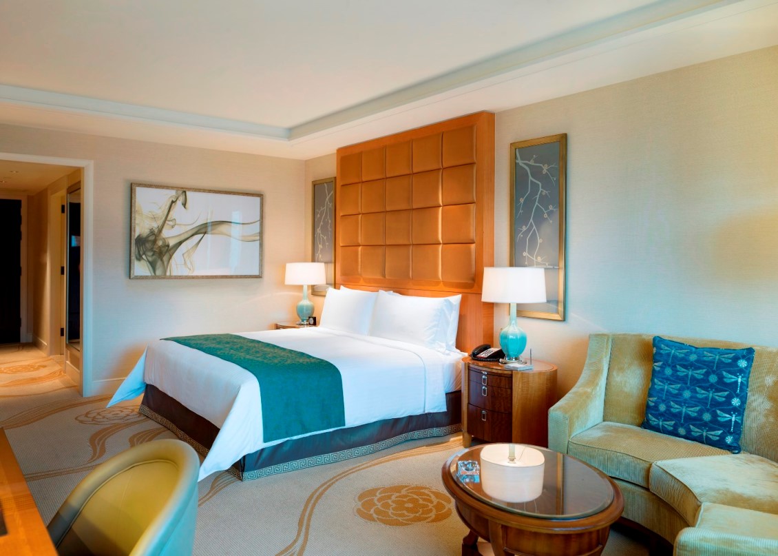 King Deluxe Room at Conrad Macao, Cotai Central