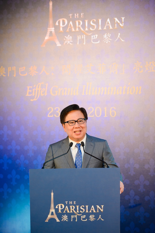 Dr Wilfred Wong