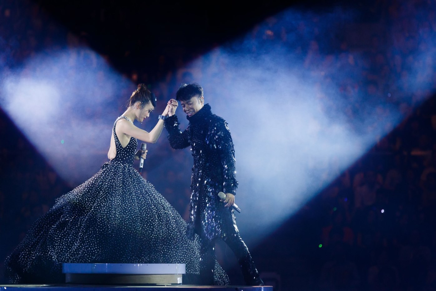 Hacken Lee & Joey Yung Live Around the World in Macao 