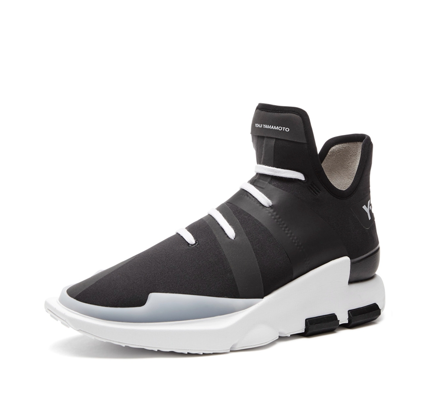 Y-3, Macau Shopping