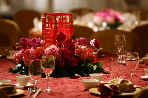 banquet table setting