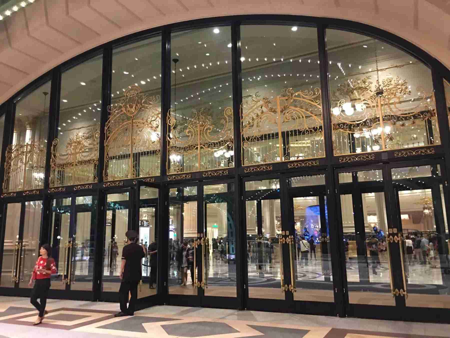 澳門巴黎人酒店正門 澳門巴黎人酒店正門