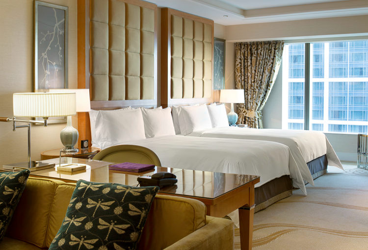 2 QUEENS JUNIOR SUITE