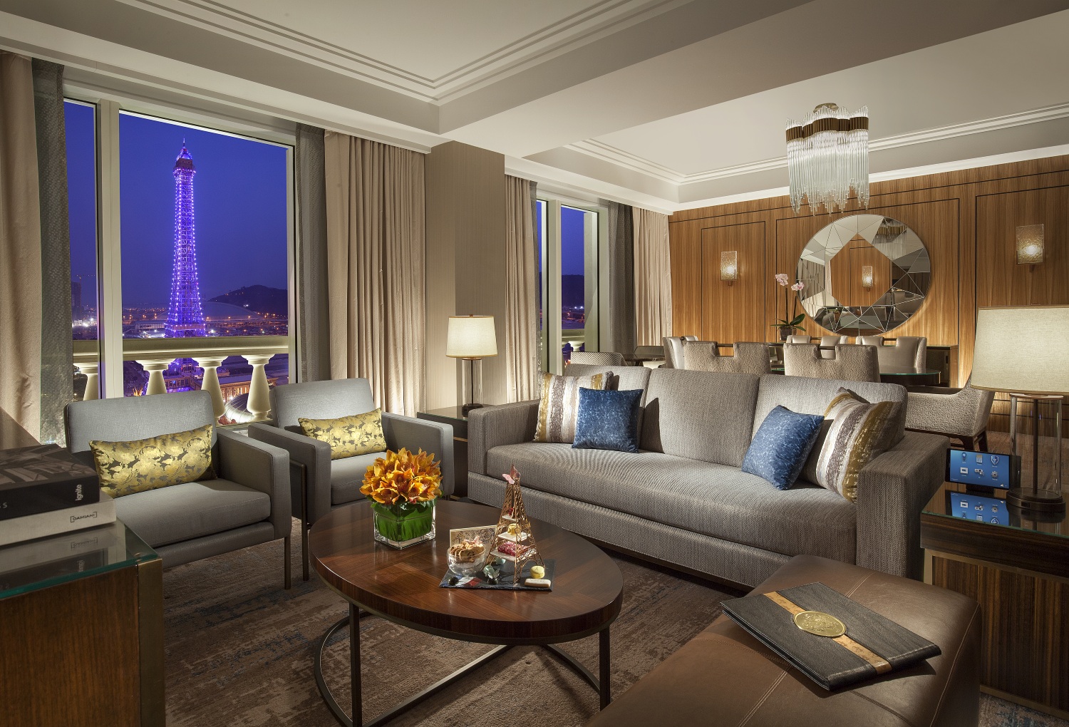 PAIZA LOFTS PARIS PREMIER SUITE