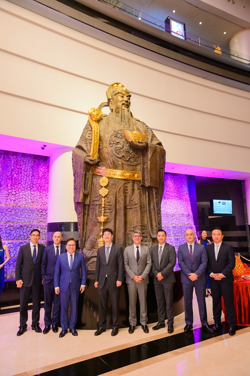 Sands Macao Welcomes Arrival of 
God of Fortune Statue with Unveiling Event