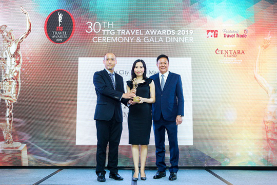 澳门巴黎人于2019第30届TTG旅游大奖中荣获「澳门最佳城市酒店」
