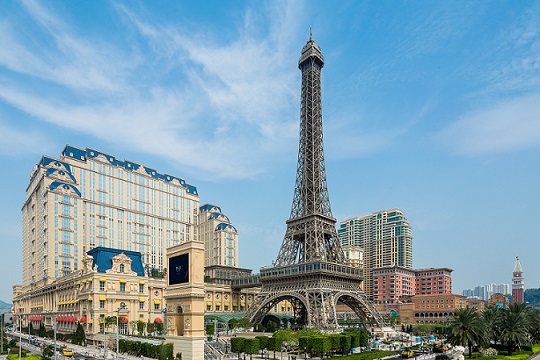 澳门巴黎人于2019第30届TTG旅游大奖中荣获「澳门最佳城市酒店」